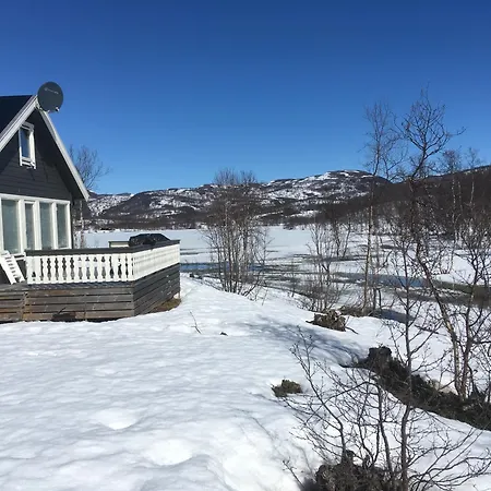 Wilderness In The Mountains Near With A Great View Vakantiehuis