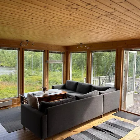Vakantiehuis Wilderness In The Mountains Near With A Great View